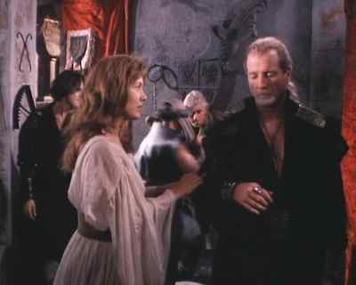 Master, please. - Trancers 4: Jack of Swords