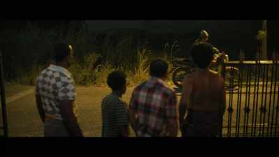 -Mathi, take him home.
-Babu... I'm also coming. - Romancham