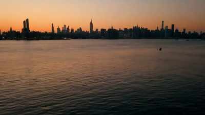 matic music] - Our NYPD detectives 
have been looking - New York Homicide