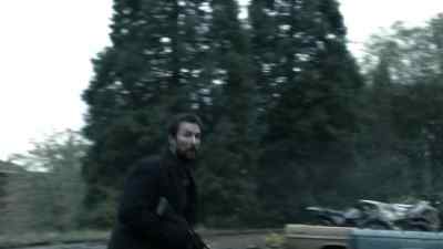 Matt, run!
Drop the box! Run! - Falling Skies