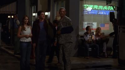 - Matty.
- Hey, hey. - Ghost Whisperer