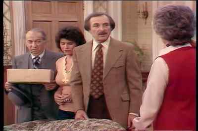 Maude, this gentleman
has a package for you. - Maude