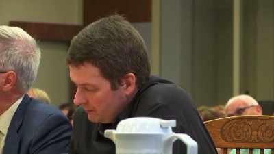 MAUREEN: And I'm going
to implore you - Killer Cases