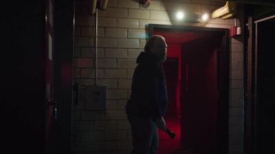 - Max.
Max! - New Amsterdam