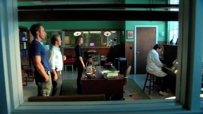 Max. - Hawaii Five-0