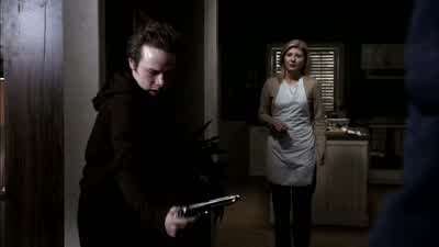 -Max, what's happening? - Supernatural