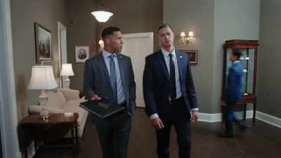 MAX: YES.
DONALD: WELL, IT'S CAUSED - Tyler Perry's The Oval