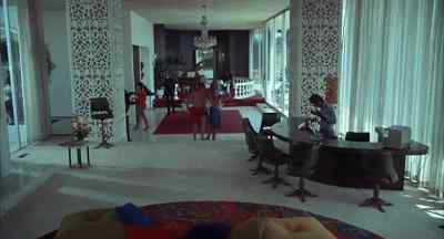 Max's entourage, always in residence. - Wild in the Streets