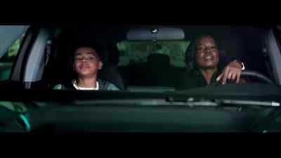 - Max's performance... there
was not a lot of laughs there. - Snatched