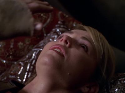 May I give you this? - Farscape