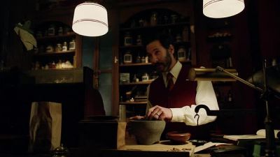 May I help you? - Grimm