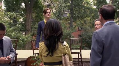 MAY I PLEASE
HAVE EVERYONE'S ATTENTION? - Gossip Girl
