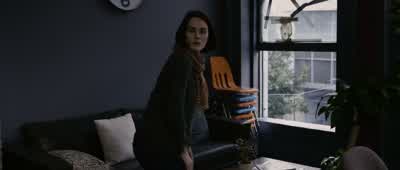 May I sit? - Self/less