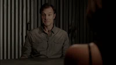 May I? Thank you. - The Walking Dead