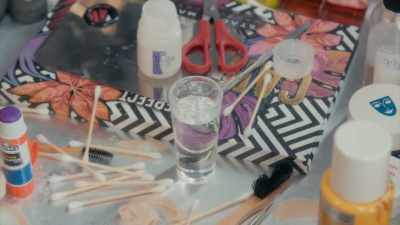 [Maya] Which means dissolving it
with solvent close to her model's eye. - Glow Up: Britain's Next Make-Up Star