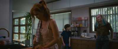 -Maybe a crazy man?
-Hey, everybody. - The Present