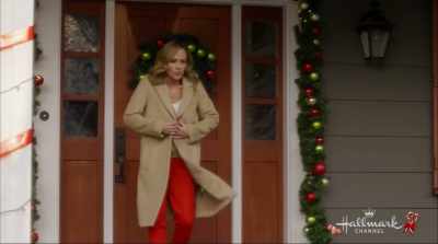 Maybe an early Christmas
present. - Reunited at Christmas
