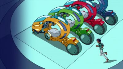 Maybe we could use something
in here to give him the slip. - Totally Spies!
