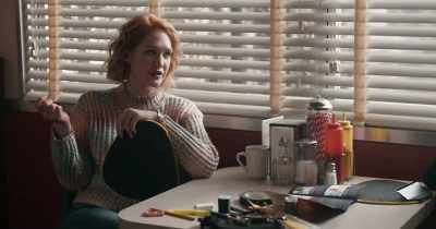 Maybe her daughter needs to learn
that she can't control - The Republic of Sarah