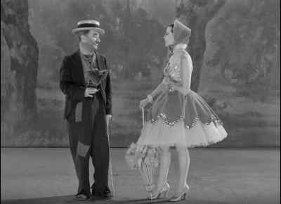 - Maybe he's in Studio 7.
- Try it. Try it. - Limelight