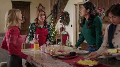 Maybe I should
have said something, - Tails of Christmas