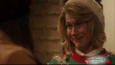 Maybe this is that kind
of Christmas for you. - Christmas at the Plaza