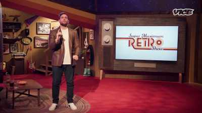 Maybe it's just standing
around tools - Super Maximum Retro Show