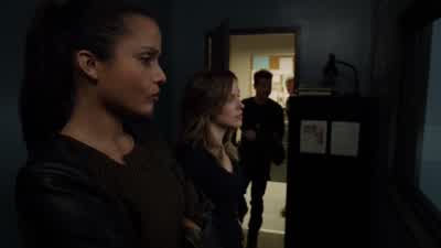 Maybe johnston and sims had a falling out over her? - Chicago P.D.