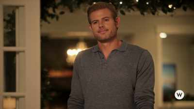 Maybe you need
to go talk to her, - Nantucket Noel