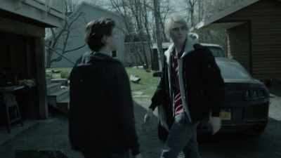 - Maybe.
Or maybe he wasn't after me - Eyewitness