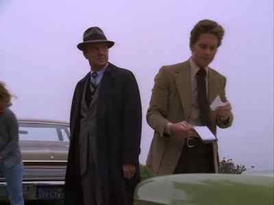 Maybe you oughta write
this report yourself. - The Streets of San Francisco