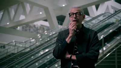 Maybe people
are doing it for that reason - The World According to Jeff Goldblum