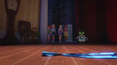 maybe-roxy-got-stage-fright-and-hid-somewhere - LEGO Friends: Girls on a Mission