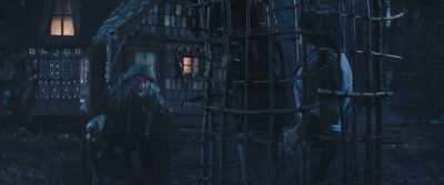 - Maybe that Smartass author was right.
- Then why the cage? - Hui Buh and the Witch's Castle