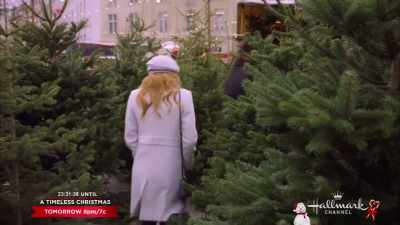 - Maybe that was on purpose
so she could see you again. - Christmas in Vienna