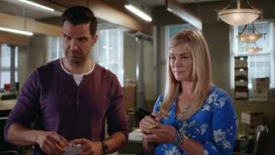 Maybe that's how he was talking
to Claire - Chronicle Mysteries: The Deep End