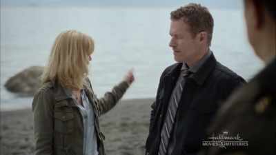 Maybe the jacket came off - Site Unseen: An Emma Fielding Mystery