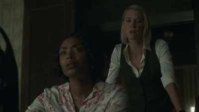- Maybe the tread pattern - Frankie Drake Mysteries
