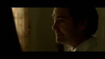 Maybe we should tell Mom. - Gerald's Game