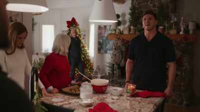 Maybe with this everyone's
going to stop assuming - Christmas in the Spotlight