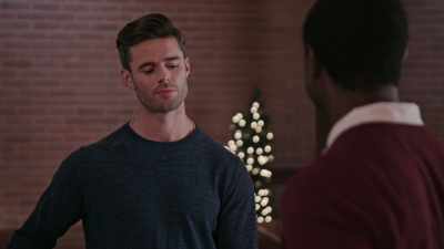 Maybe you, with
this shelter thing, - Tails of Christmas