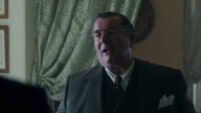 (Mayer chuckles) - The Last Tycoon