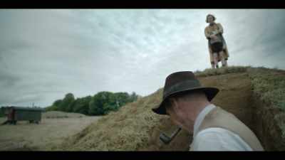 Maynard. Can I borrow you,
please, for this here corner? - The Dig