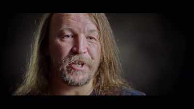 Maynard took Blackbeard's severed head - The Lost Pirate Kingdom