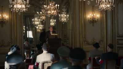 Mayor Kaufmann, 240,000.
Who will give me 250? - Passport to Freedom