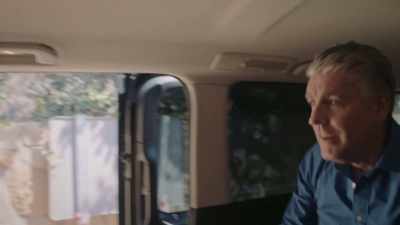McDERMOTT:
So, he doesn't wanna talk. - Drug Lords: The Next Generation