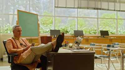 [McEnroe] Bingo! White guy.
College counselor Ron. - Never Have I Ever