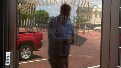 MCKOOL SMITH'S OWN OFFICE, - The Patent Scam