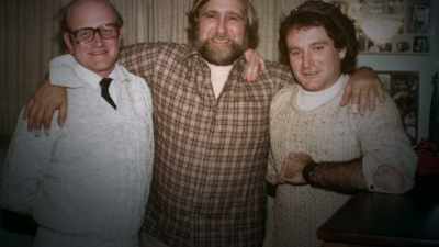 McLaurin:
Even though there
were three brothers, - Robin Williams: Come Inside My Mind