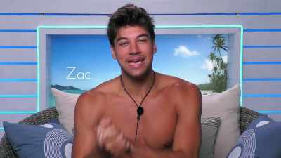 >> ME AND ELIZABETH ARE GOING ON
OUR FIRST DATE, AND I COULDN'T - Love Island
